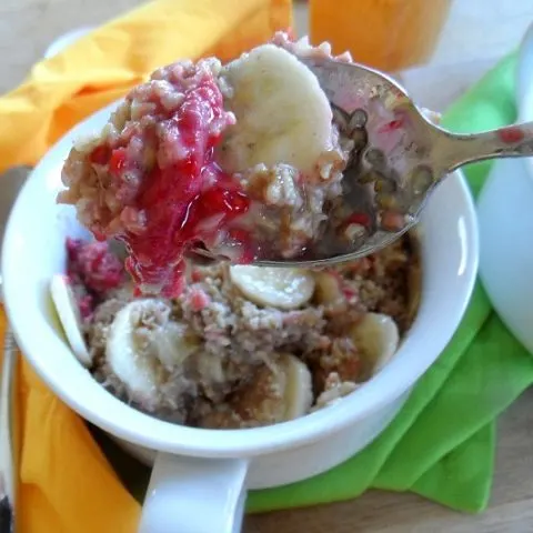 Raspberry Baked Steel Cut Oatmeal