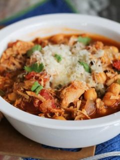 Barbecue Pulled Chicken Chili is an excellent way of using leftover shredded chicken! Healthy and comforting and delicious