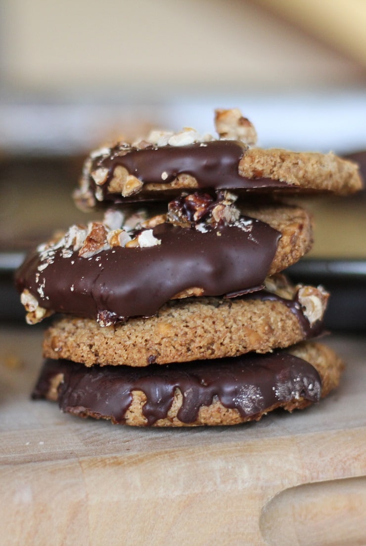 Roasted Walnut Chocolate Dipped Gluten-Free Shortbread Cookies | TheRoastedRoot.net #dessert #chocolate #healthy #glutenfree