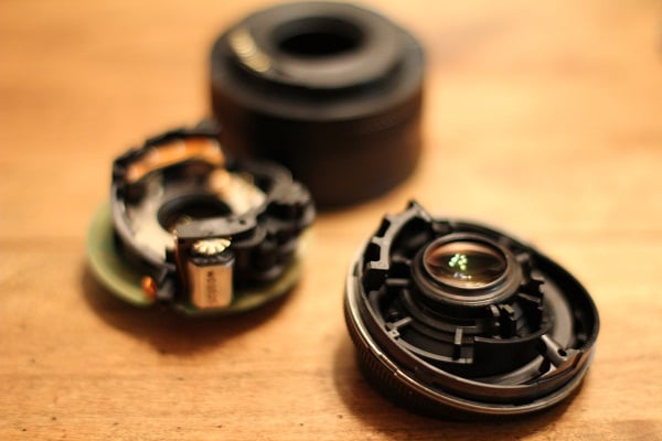 A tutorial on how to get a stuck lens off your camera.