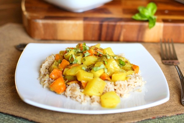 Root Vegetable Thai Curry - hearty comfort food in an aromatic coconut milk sauce