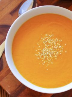 Thai Carrot Soup - vegan, paleo, gluten-free, easy to make! | TheRoastedRoot.net #healthy #recipe #paleo