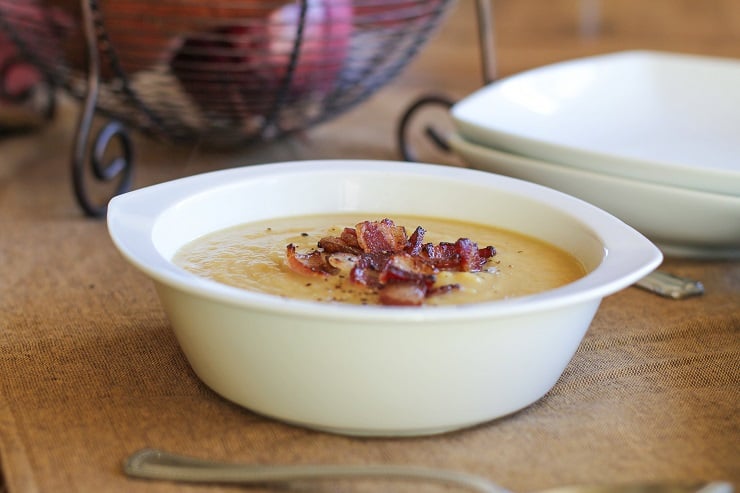 Easy Creamy Cauliflower Soup | dairy-free, gluten-free, and healthy #paleo