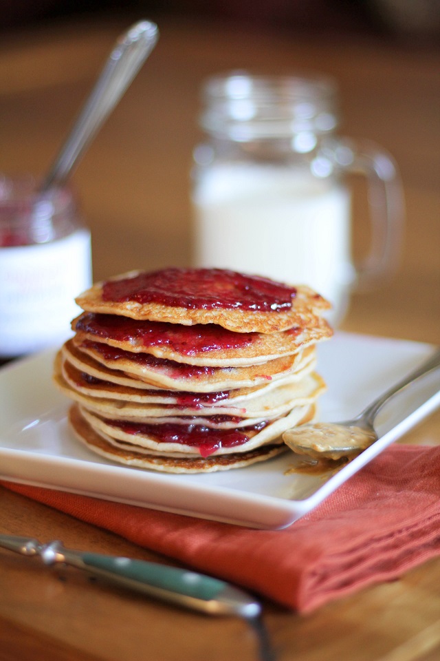 Peanut Butter and Jelly Pancakes - gluten-free pancakes made with brown rice flour and almond meal #healthy #glutenfree #pbj #breakfast #recipe