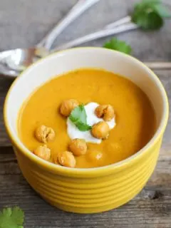 Coconut Curry Sweet Potato Soup - healthy, vegan, delicious | TheRoastedRoot.com