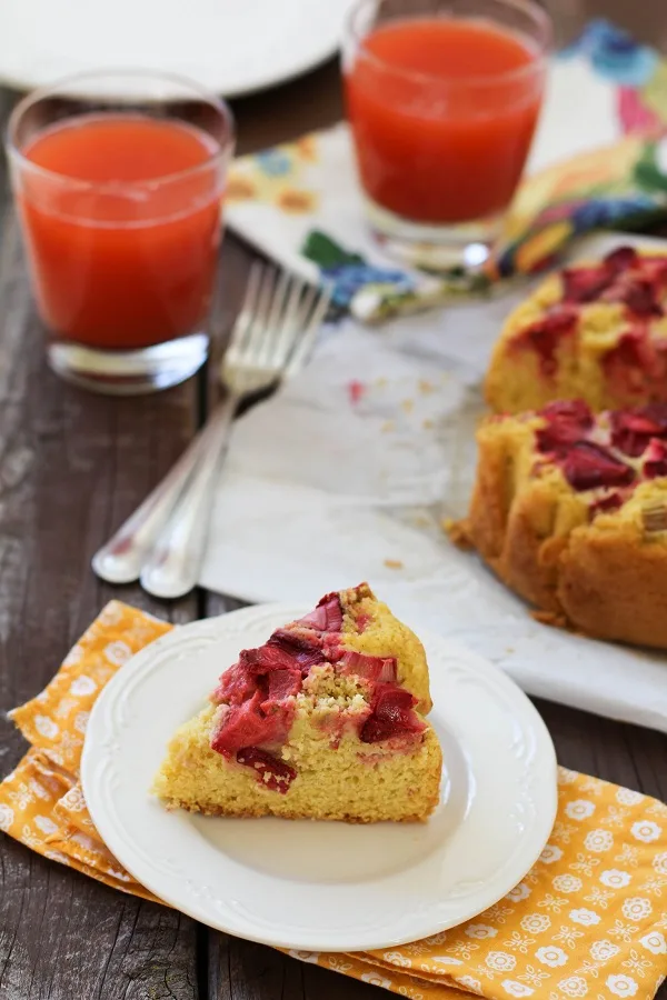 Gluten Free Strawberry Rhubarb Cake | www.theroastedroot.net Gluten Free Strawberry Rhubarb Cake