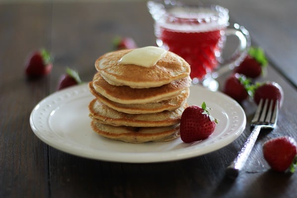 Gluten Free Strawberry Almond Flour Pancakes | https://www.theroastedroot.net