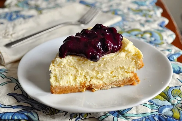 Crock Pot Cheesecake from Little B Cooks