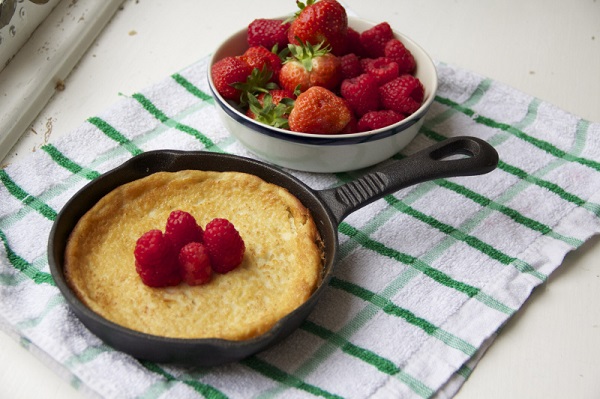 Baked Almond Pancake from Life is Like a Dumpling