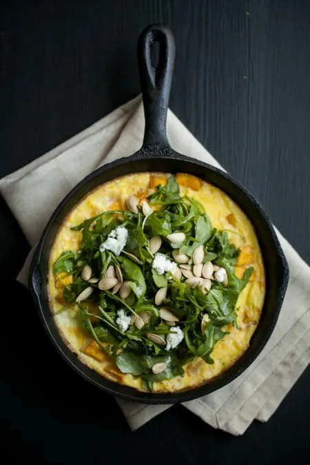 Roasted Pumpkin and Goat Cheese Frittata with Arugula Salad from Naturally Ella