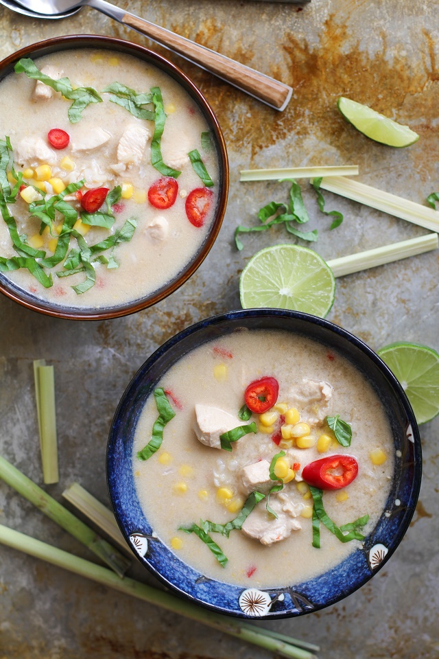 Thai Chicken Coconut Soup with Lemongrass 