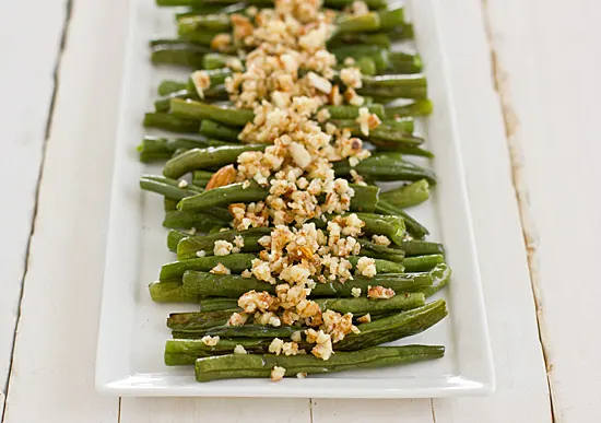 Green Beans with Lemon-Almond Pesto from Oh My Veggies