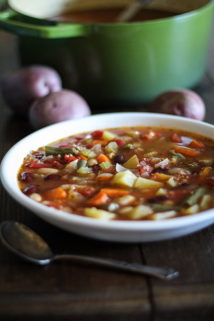 Minestrone Soup with Quinoa | TheRoastedRoot.net #healthy #vegetarian #vegan #glutenfree