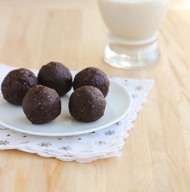 Healthy No-Bake Brownie Bites from Making Thyme for Health