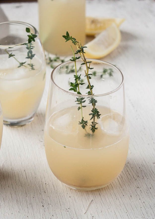 Lemon Thyme Cocktails with Honey Simple Syrup