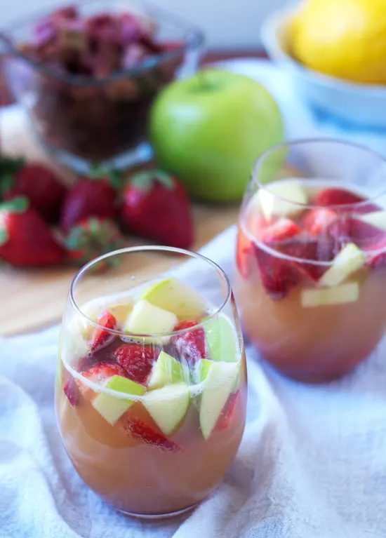 Sparkling Rhubarb Apple Sangria