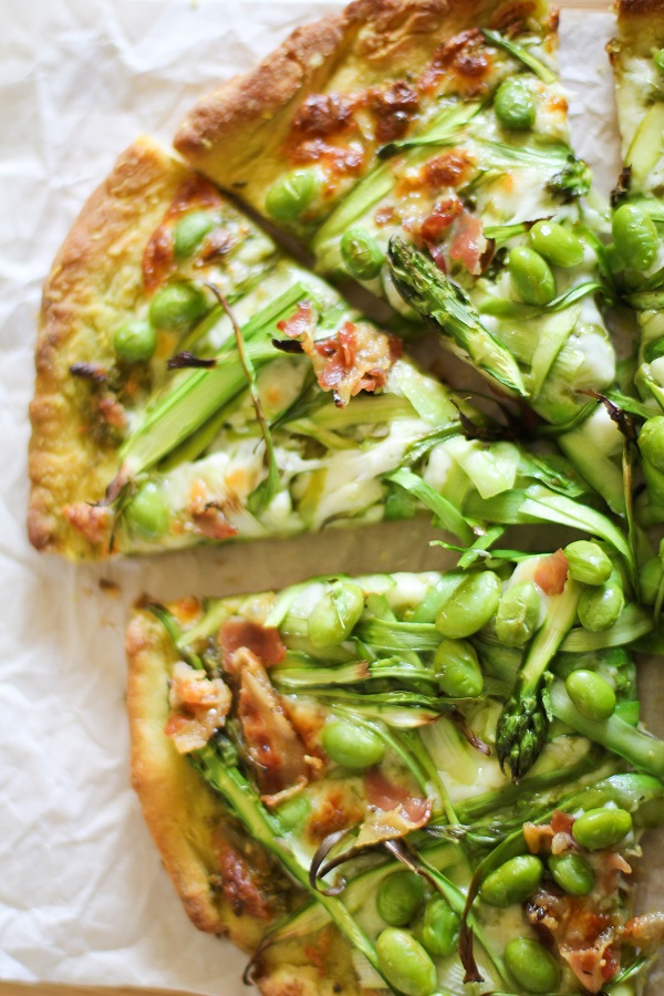 Asparagus and Pancetta Pesto Pizza