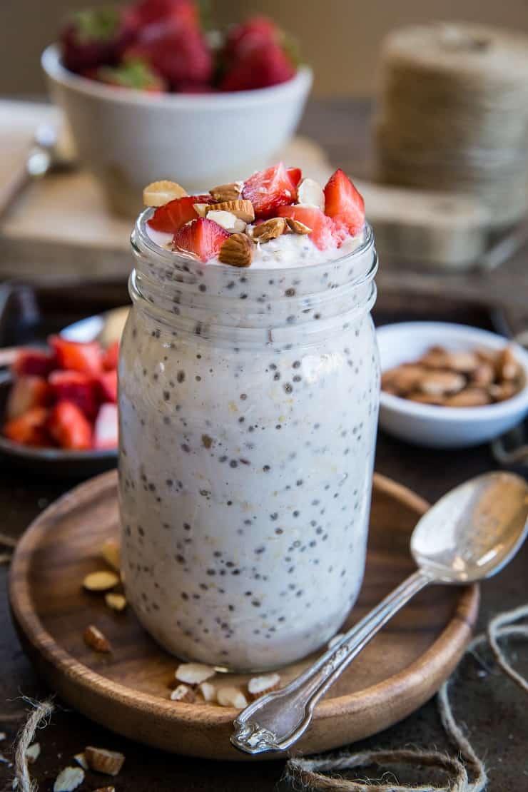 Overnight Oats with Chia Seeds, Strawberries, Almonds