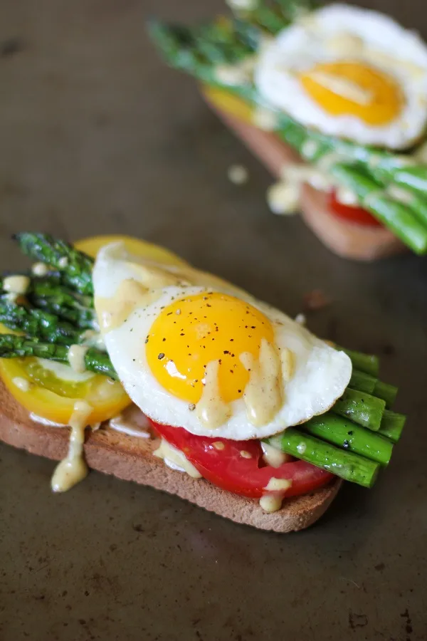 Roasted Asparagus and Tomato Toasts with Mustard Aioli