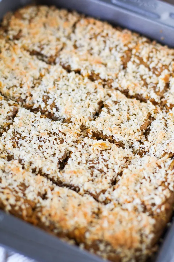 Grain Free Almond Butter Pumpkin Bars #glutenfree @barneybutter