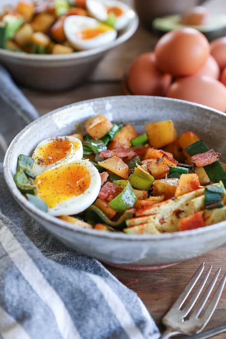 Rutabaga Hash with Chiles and Bacon - a nutritious breakfast perfect for starting the day off right! #paleo #healthy #breakfast