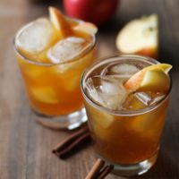 Apple Cider Kombucha - an easyrecipe for flavoring your homemade kombucha