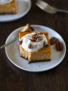 Maple Pumpkin Cheesecake Bars | gluten free and naturally sweetened