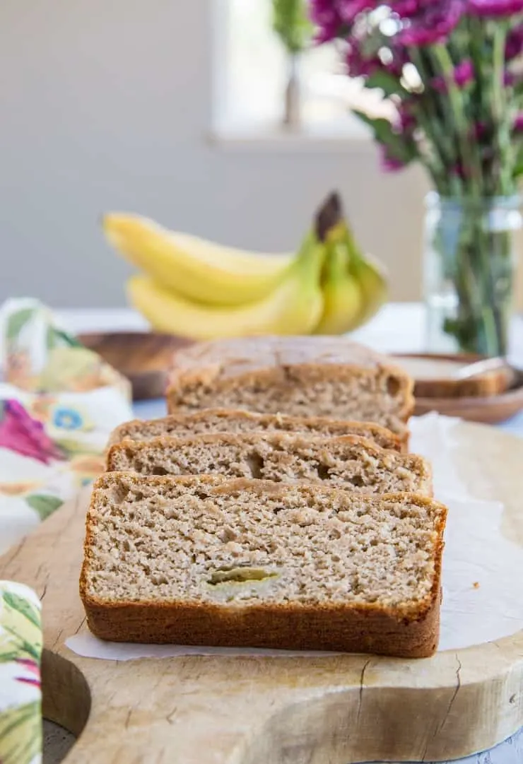Paleo Banana Bread - grain-free, refined sugar-free, oil-free, dairy-free, and healthy. This simple paleo banana bread recipe is made in a blender