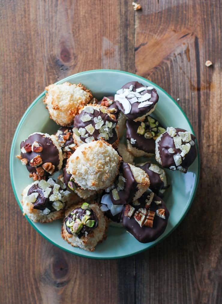 Chocolate-Dipped Coconut Macaroons - a healthy treat that's refined sugar-free, grain-free, and paleo!