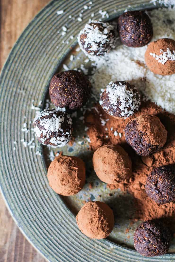 Rum Cardamom Fig Chocolate Truffles - vegan, paleo, and delicious! The perfect holiday gift.