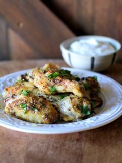 Easy 3-Ingredient Healthy Chicken Wings with Herbs and Honey! | theroastedroot.net @roastedroot #appetizer #superbowl #recipe