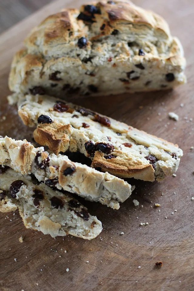 How to Make Irish Soda Bread - a classic recipe for St. Patrick's Day!