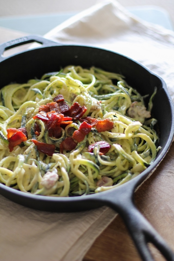 Dairy-Free Zucchini Carbonara - a healthful lightened up carbonara recipe made with cauliflower #glutenfree #dairyfree #paleo #zoodles