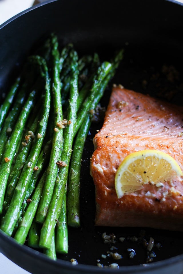 Garlic and Lemon Pan-Seared Salmon with Asparagus - Whole30, Paleo, Healthy