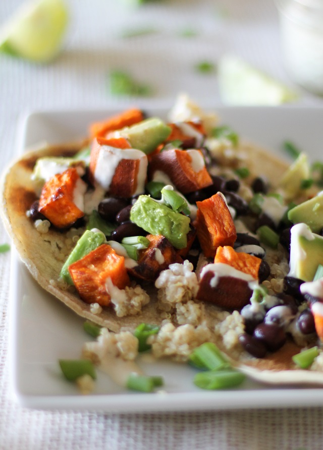 Sweet Potato, Black Bean, and Quinoa Tacos with Avocado and Lemon Tahini Sauce #vegetarian #vegan #meatlessmonday