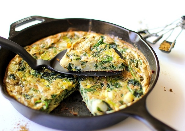 Spinach, Leek, and Potato Frittata | theroastedroot.net #brunch #recipe #paleo @foodfanatical @dreamfarm