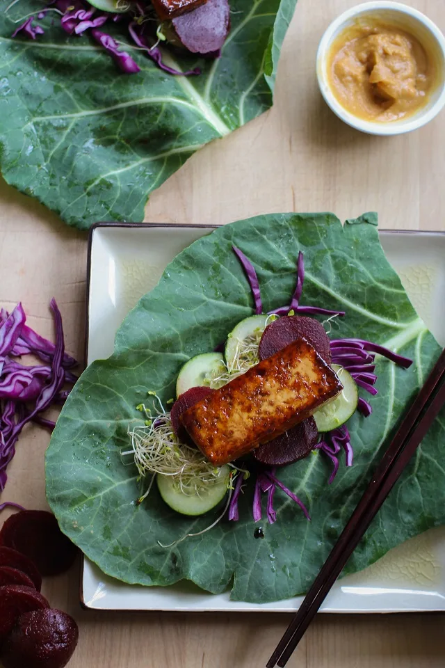 Teriyaki Tofu & Beet Collard Wraps with Miso Dipping Sauce #vegan #vegetarian #recipe
