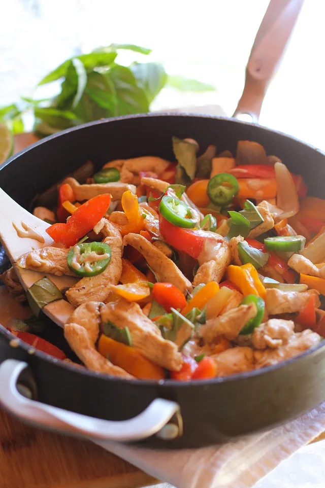 Thai Basil Chicken Stir Fry with Ginger Peanut Sauce | theroastedroot.net #recipe #healthy @roastedroot