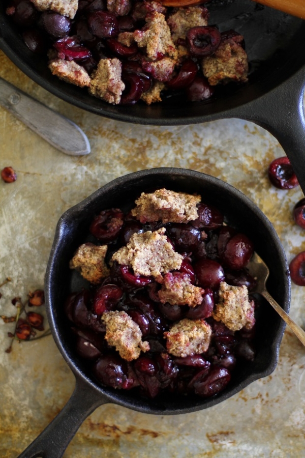 Grain-Free Cherry Crumble - a paleo dessert that's healthy enough for breakfast | theroastedroot.net #vegan #recipe #healthy #glutenfree #sugarfree