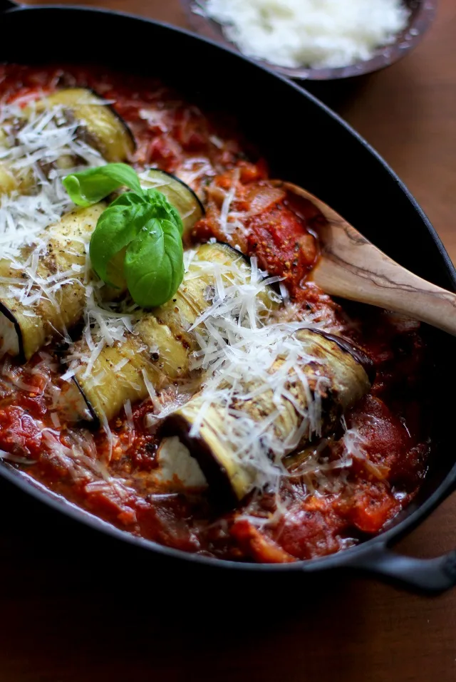 Eggplant Involtini with Moroccan Marinara Sauce - gluten-free! | TheRoastedRoot.net #glutenfree #healthy #recipe #italian 