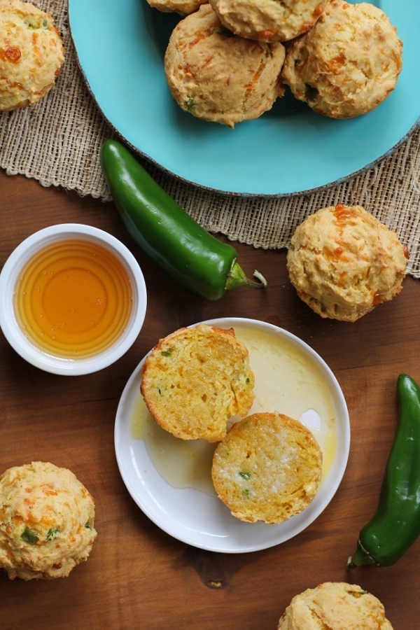 Gluten-Free Jalapeno Cheddar Cornbread Muffins | TheRoastedRoot.net #healthy #recipe @bobsredmill