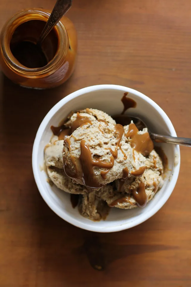 Dulce de Leche Coconut Milk Ice Cream - dairy-free, refined sugar-free, and paleo | TheRoastedRoot.net