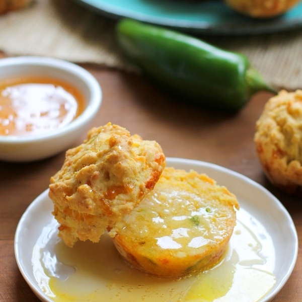 Gluten-Free Jalapeno Cheddar Cornbread Muffins | TheRoastedRoot.net #healthy #recipe @bobsredmill
