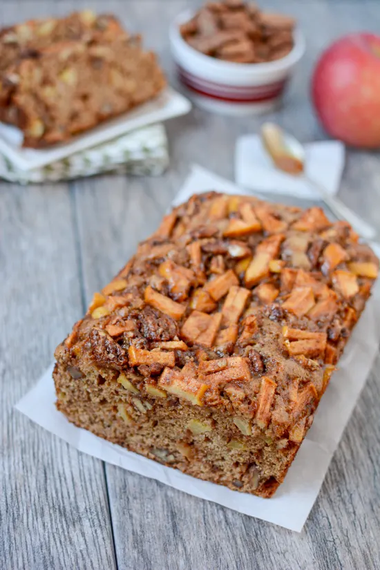 Caramel Apple Bread + 5 Healthy Apple Recipes