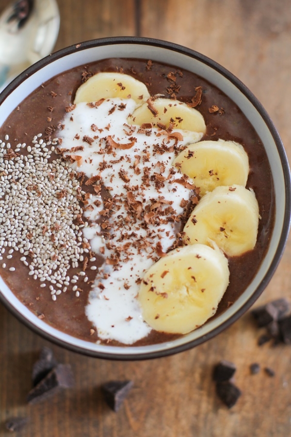 Chocolate Banana Acai Bowls with Chia Seeds - a healthy breakfast full of antioxidants and vitamins! | TheRoastedRoot.net #paleo #vegan #dairyfree