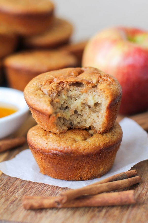 Grain-Free Apple Cinnamon Muffins - naturally sweetened and gluten-free, made with @BobsRedMill almond flour and tapioca flour | TheRoastedRoot.net #healthy #breakfast #recipe #paleo