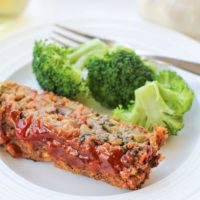 Thai Vegan Meatloaf made with lentils and brown rice. Packed with vegetables and spiced to perfection! #glutenfree #dinner #recipe