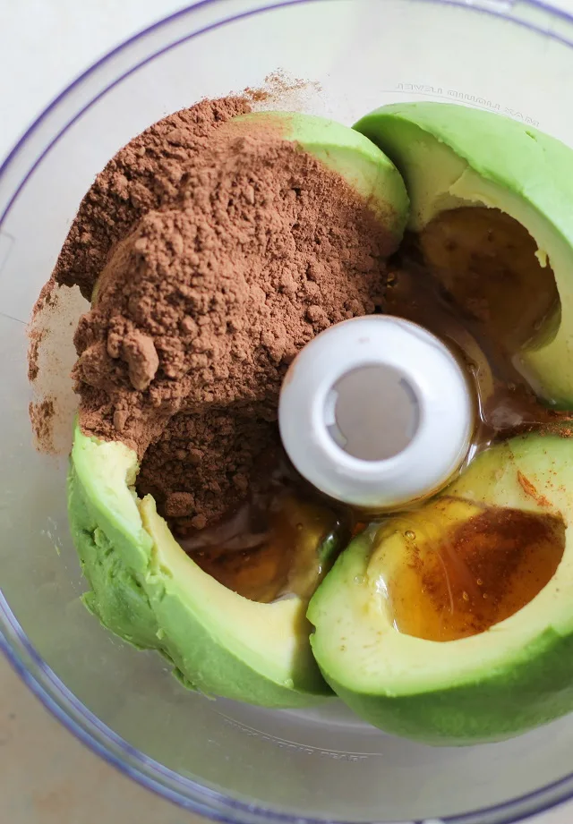 Healthy 4-Ingredient Chocolate Mousse - made with avocados and sweetened with honey! #paleo #healthy #dessert #recipe TheRoastedRoot.net