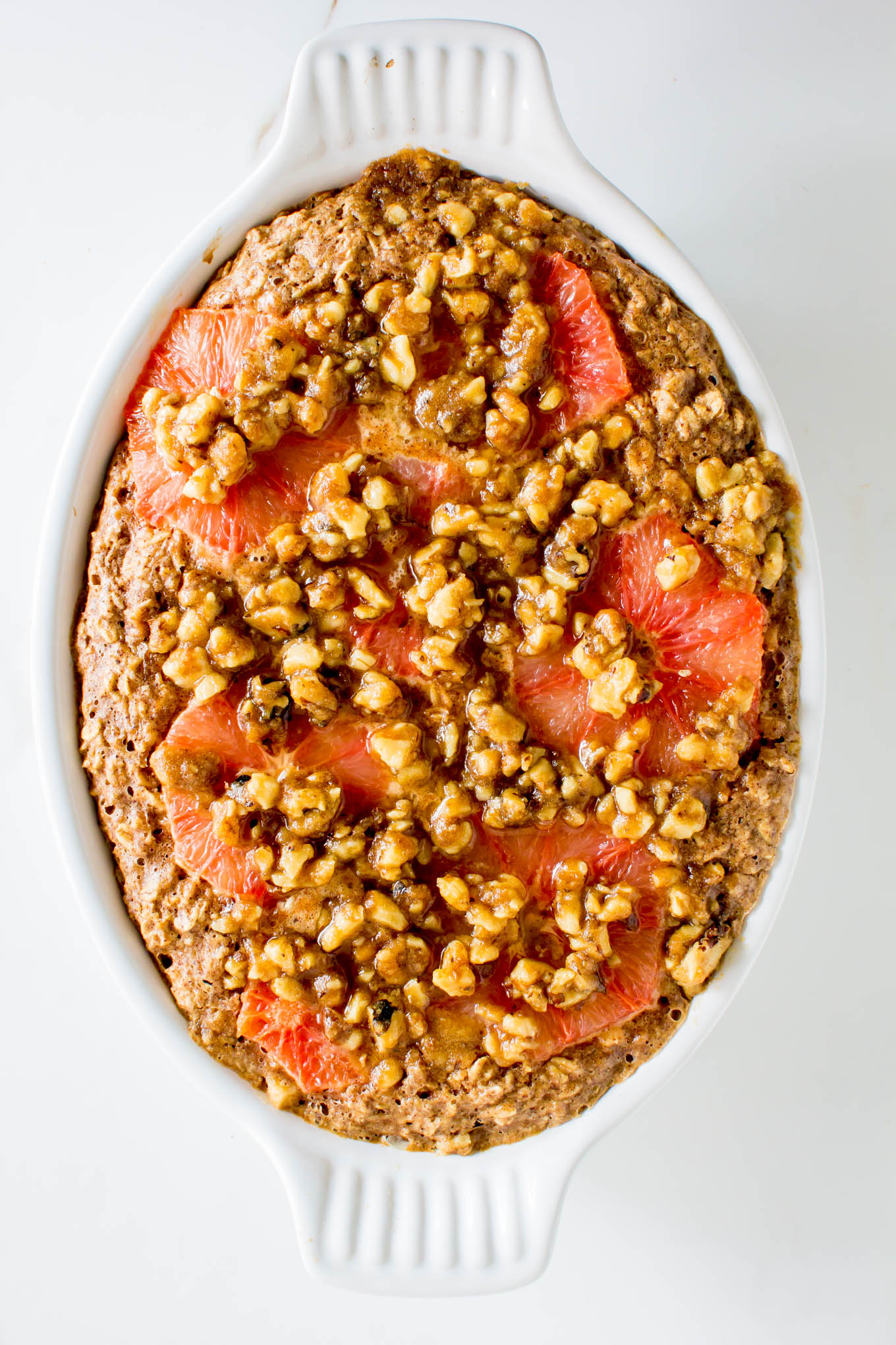 Grapefruit Baked Oatmeal with Walnut Streusel + 5 Healthy Ways to Eat Citrus Fruit