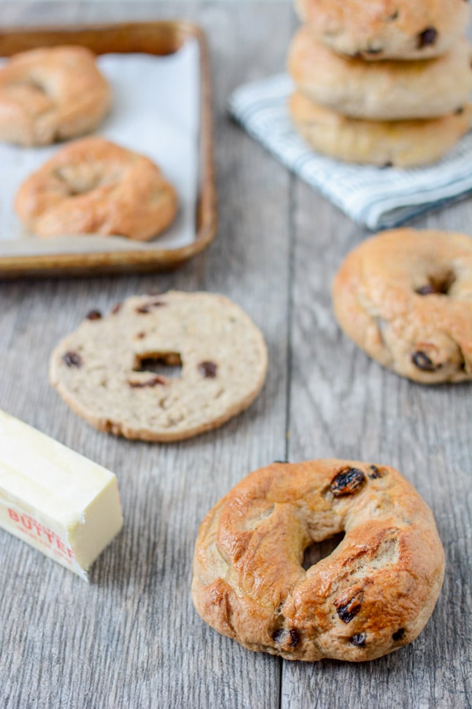 Cinnamon Raisin Bagels + 5 Healthy Brunch Recipes